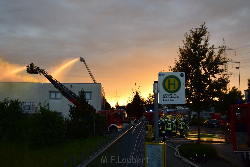 Grossbrand Halle Troisdorf Kriegsdorf Junkersring P285.JPG - Miklos Laubert